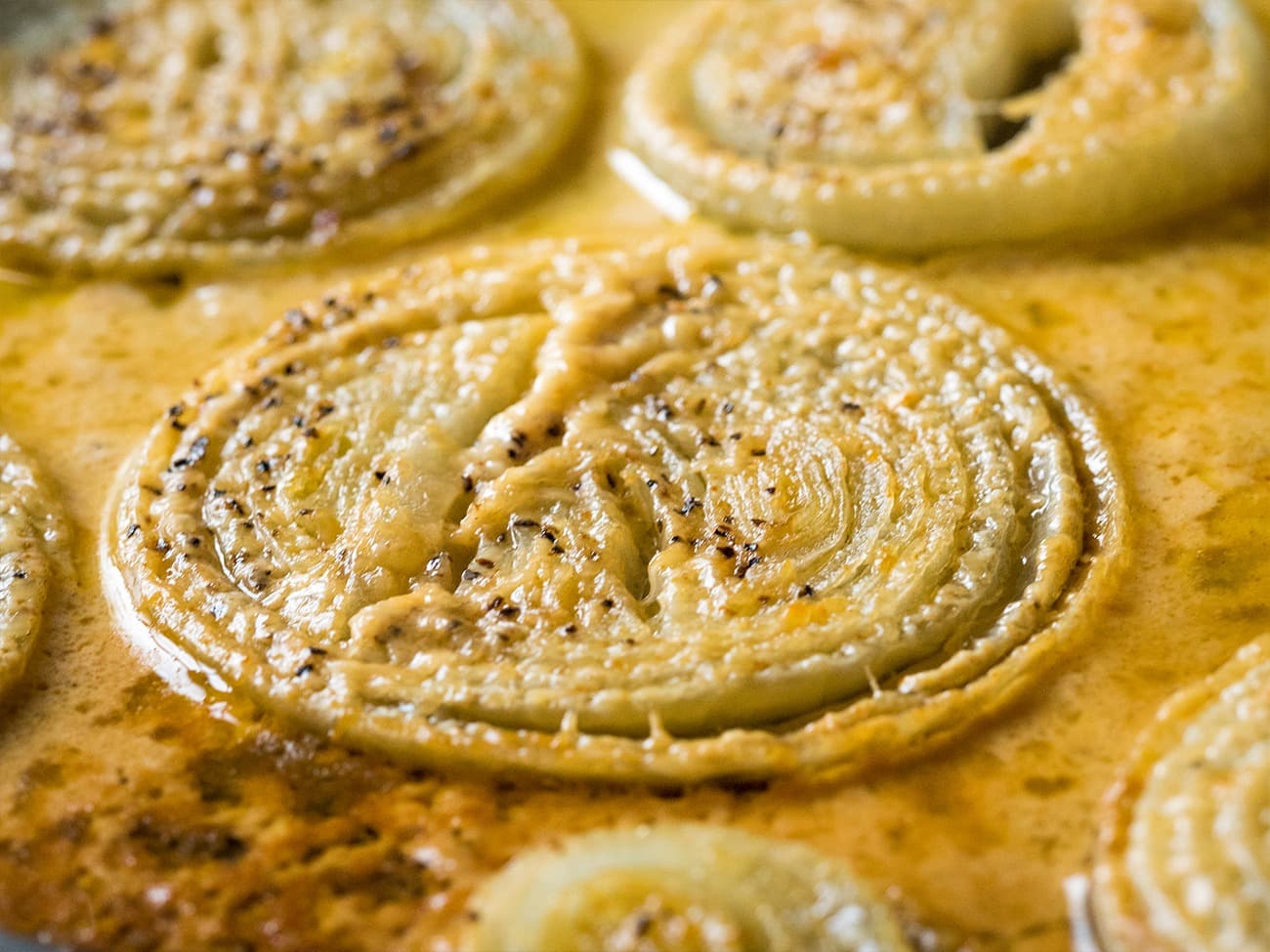 Cover Image for Roasted Parmesan Creamed Onions