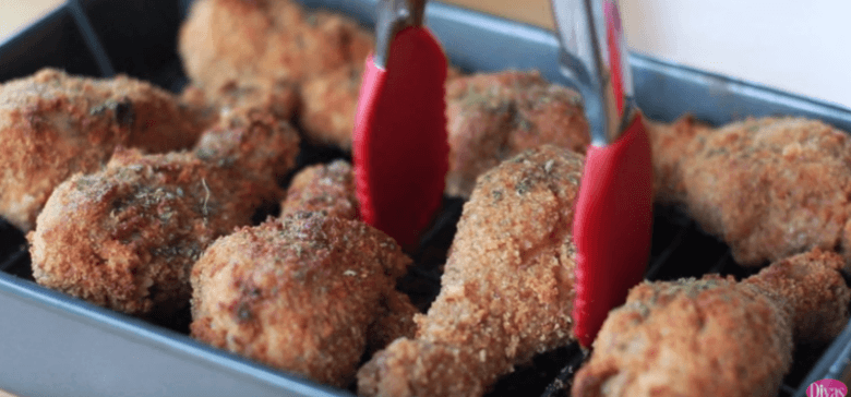 Cover Image for This Oven Fried Chicken Tastes Just Like Deep Fried Chicken but Without All the Fat and Calories!