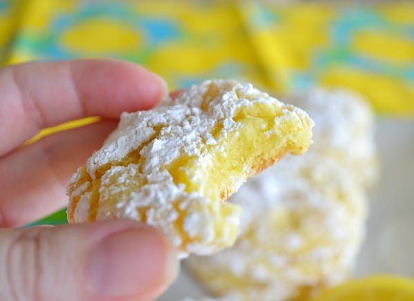 Cover Image for Lemon Crinkle Cookies