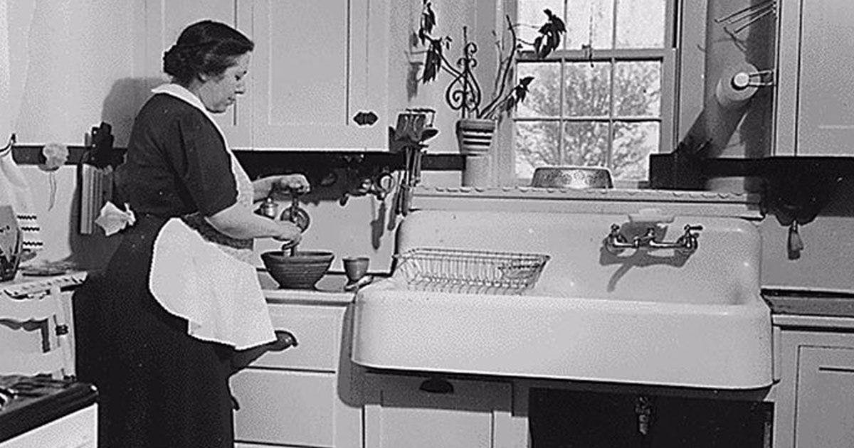 Cover Image for 10 timeless kitchen tips from the past we still use today