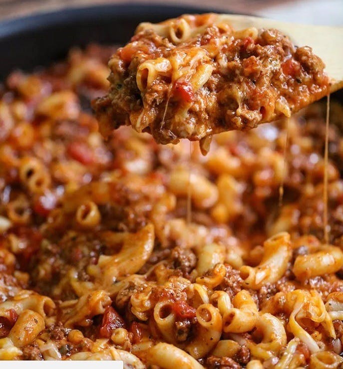 Cover Image for Cheesy Beef Goulash