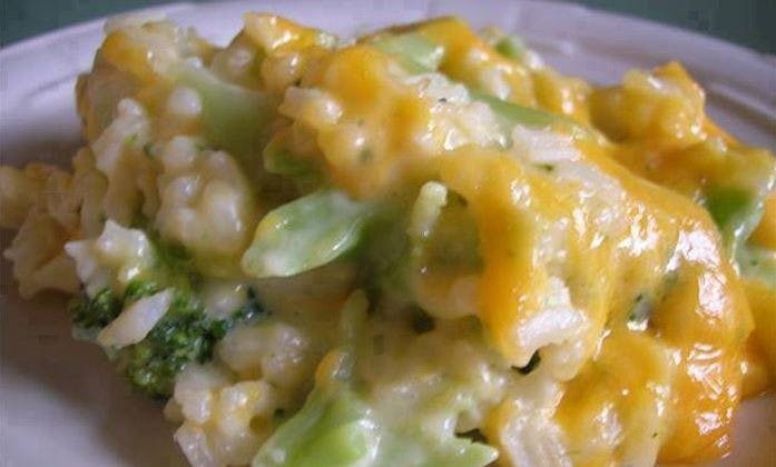 Cover Image for Cheesy Broccoli and Rice Casserole