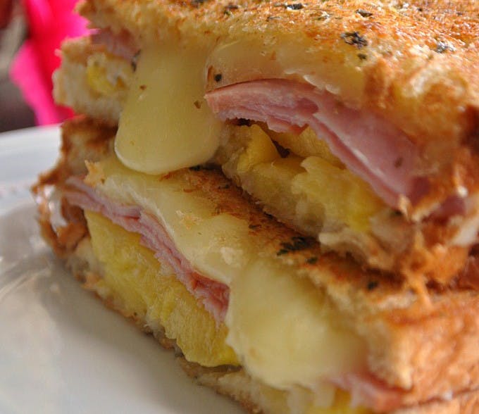 Cover Image for Hawaiian Pizza Grilled Cheese