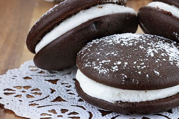 Cover Image for Chocolate Whoopie Pies