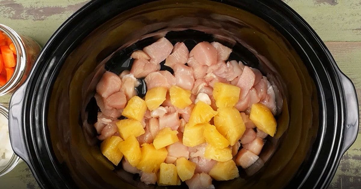 Cover Image for How to make pineapple chicken stew