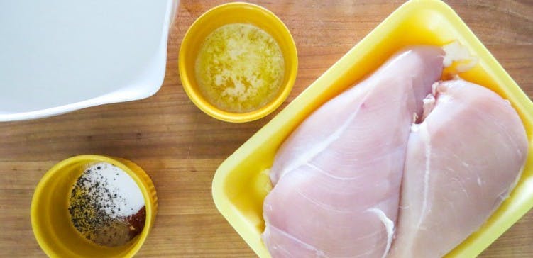 Cover Image for How to Cook Perfectly Tender Moist Chicken Breasts