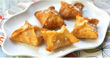 Cover Image for Fried Love: Wonton Apple Pie Bites