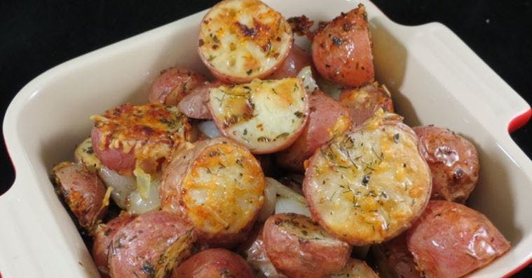 Cover Image for You Cannot Lose With These Oven-Roasted Potatoes!