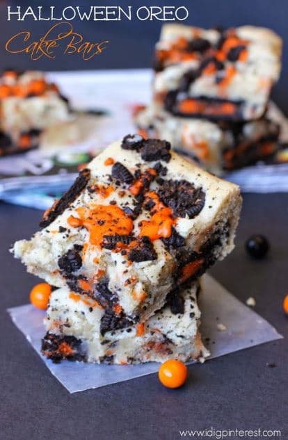 Cover Image for HALLOWEEN OREO CAKE BARS