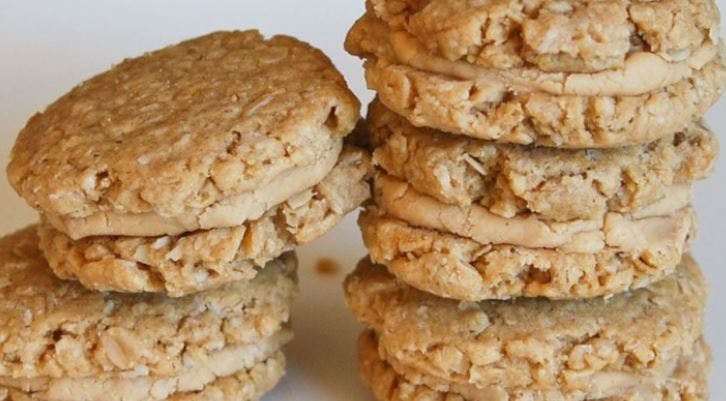 Cover Image for Oatmeal Peanut Butter Cookies III