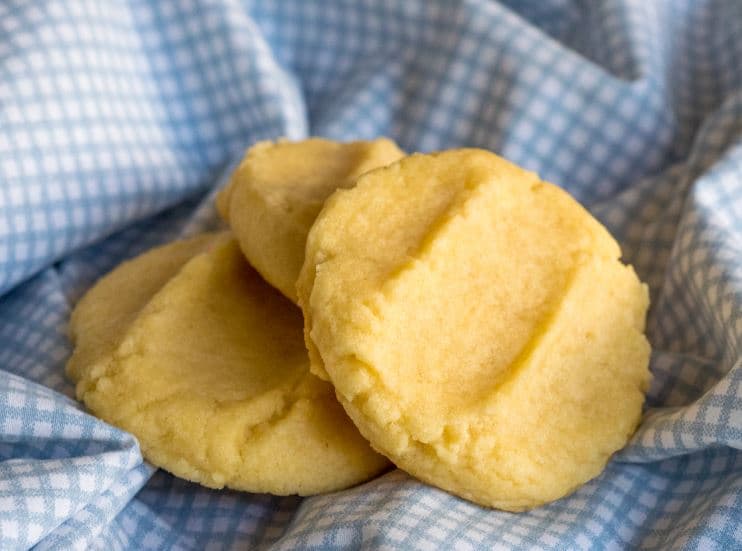 Cover Image for 5-Ingredient Butter Cookies