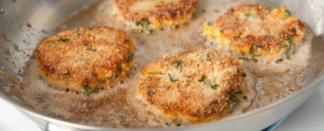 Cover Image for These Salmon Patties Don’t Skimp On Flavor!