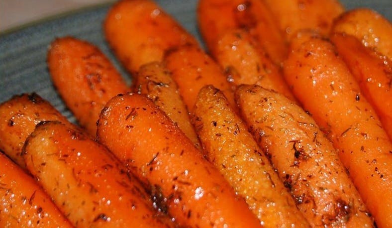 Cover Image for Healthy Honey Roasted Carrots