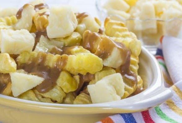 Cover Image for A Great Poutine Recipe With Cheddar Cheese