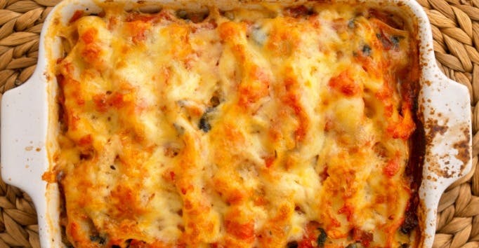 Cover Image for Cheesy, Chicken Parm In A Pan Just The Way You Like It!
