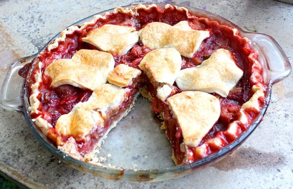Cover Image for Strawberry Rhubarb Pie - a Summer Favorite