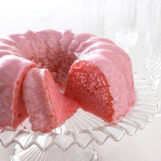 Cover Image for Pink Lemonade Pound Cake