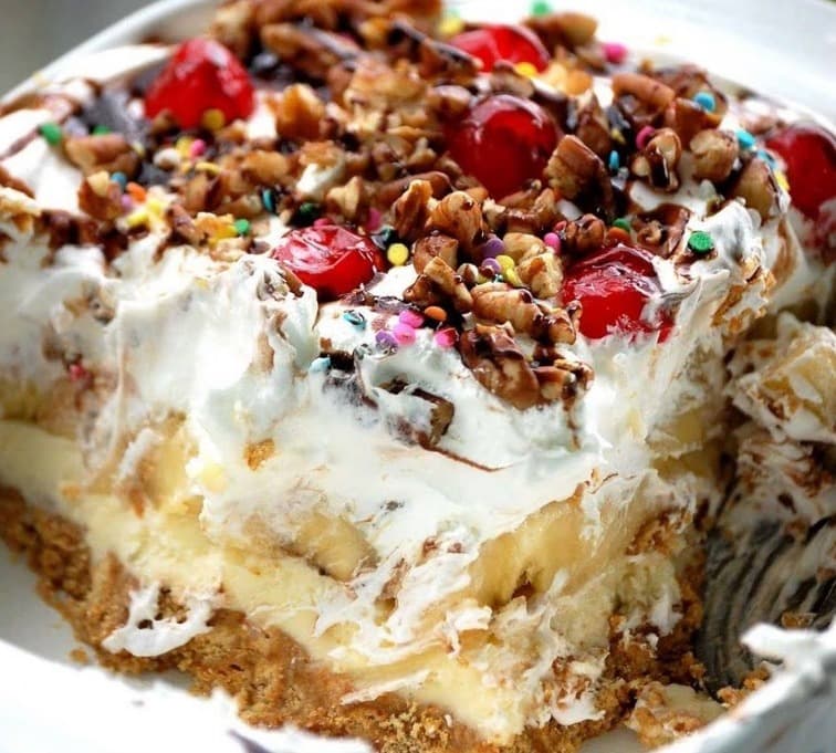 Cover Image for Banana Split Pie