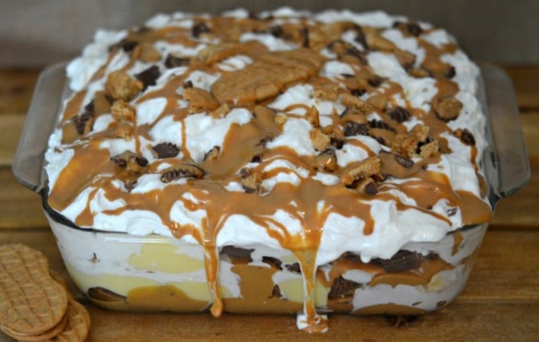 Cover Image for Peanut Butter Cool Whip Cookie Lasagna