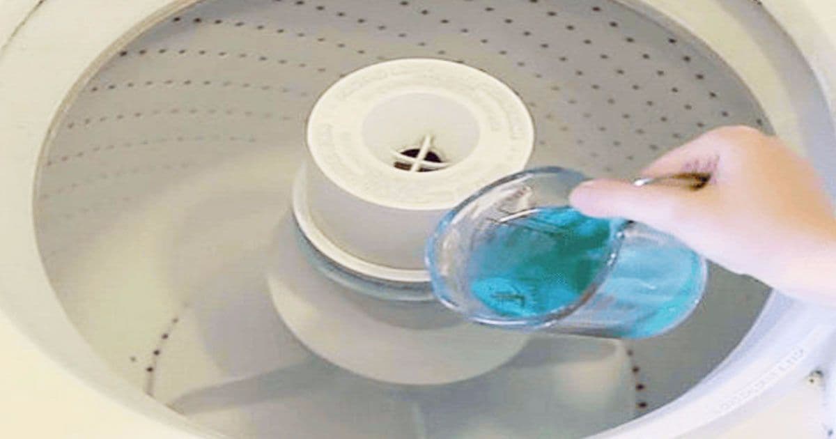 Cover Image for Mouthwash isn’t just for the mouth. Here are 10 nifty other uses
