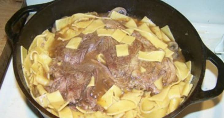 Cover Image for Farm Folk Beef And Noodle Supper: A One-Pot Wonder
