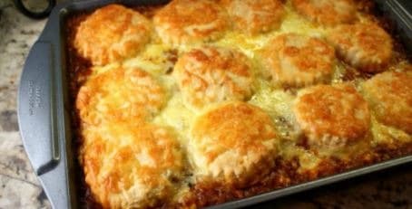 Cover Image for Beef and Cheese are the Stars of this Simple Casserole Made with Minimal Effort and Lots of Love