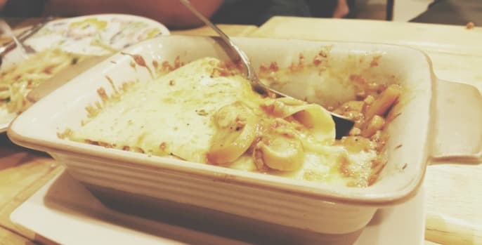 Cover Image for Family Favorite Hot Dog And Baked Bean Casserole