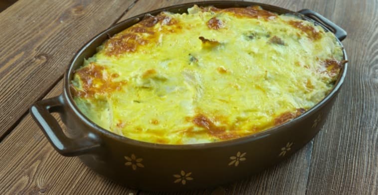 Cover Image for The Internet Is Going Crazy Over This Amazing Enchilada Casserole