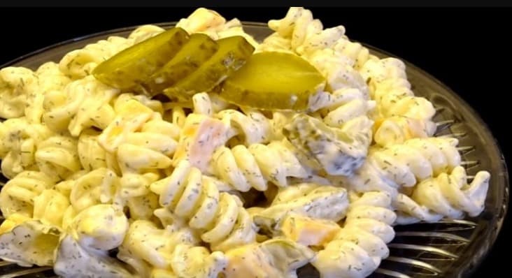Cover Image for The Time My Mom Made Dill Pickle Pasta Salad Is The Time I Realized She Was Cooler Than Me